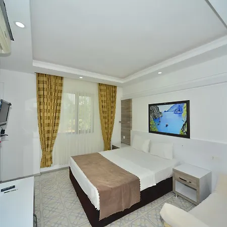 Margaritaotel 호텔 *